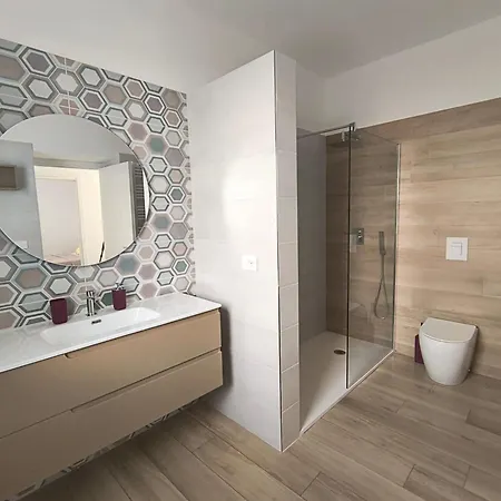 Scalape Semesterbostad *